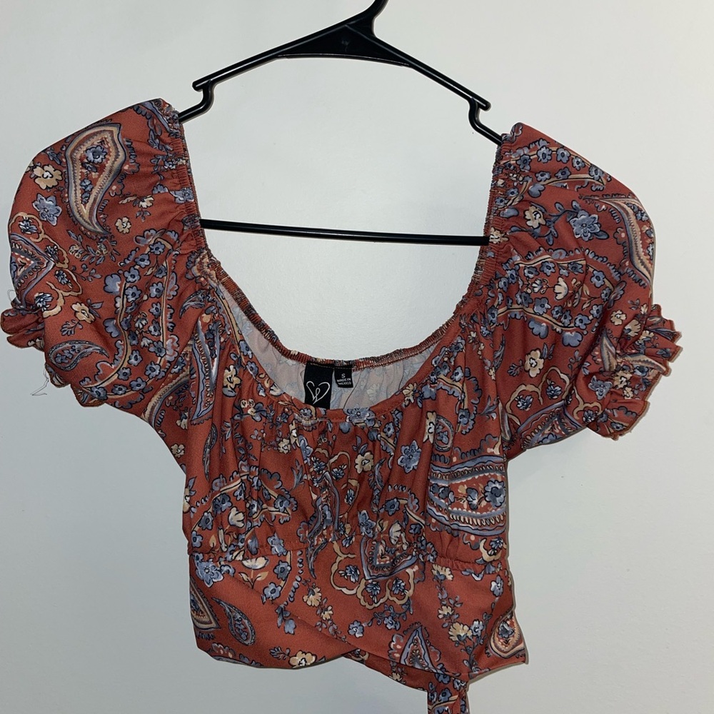 Windsor Rust Paisley Puff Sleeve Blouse